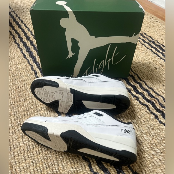 Jordan Flight Court Men’s White/Black Sneakers. Size 12 New in box. - Picture 4 of 8